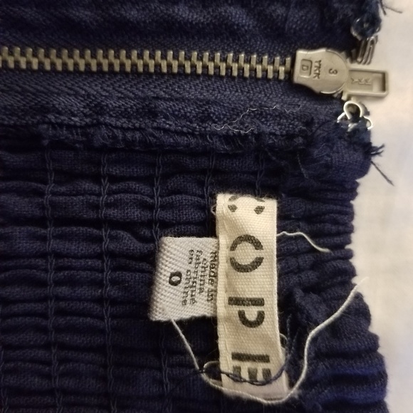 Dress - Picture 5 of 5